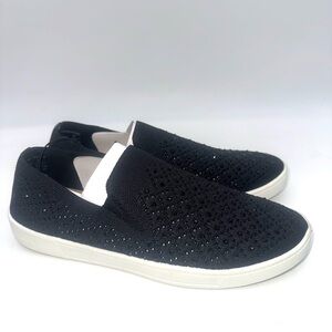 Rhinestone slip on sneakers black women’s size 7 White mountain sparkle flats